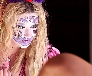 Fucking a Sexy Clown Girl