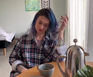 Young Housewife Loves Morning Sex - Cum in My Coffee