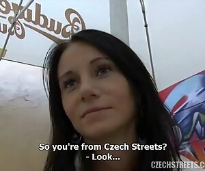 Bangsa czech streets - martina hisap ayam jantan