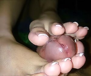 chinese Footjob. French peak Toes.