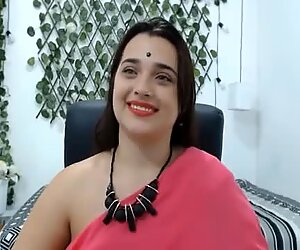 Indiens webcam chaude ronde fille montrent ses gros seins et sa chatte rasée sexy